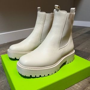 New Sam Edelman Ivory Laguna Chelsea Boots